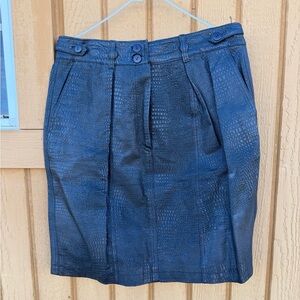 Vintage  Black leather Pencil Skirt with pockets